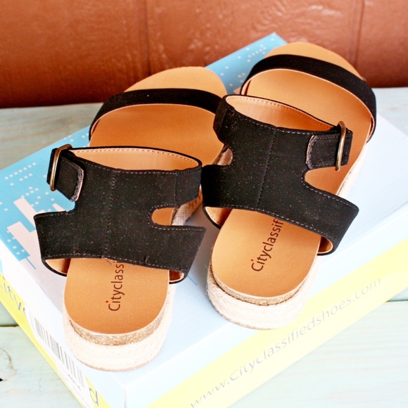 City Classified Tacoma Espadrille Sandals Black - Picture 4 of 4